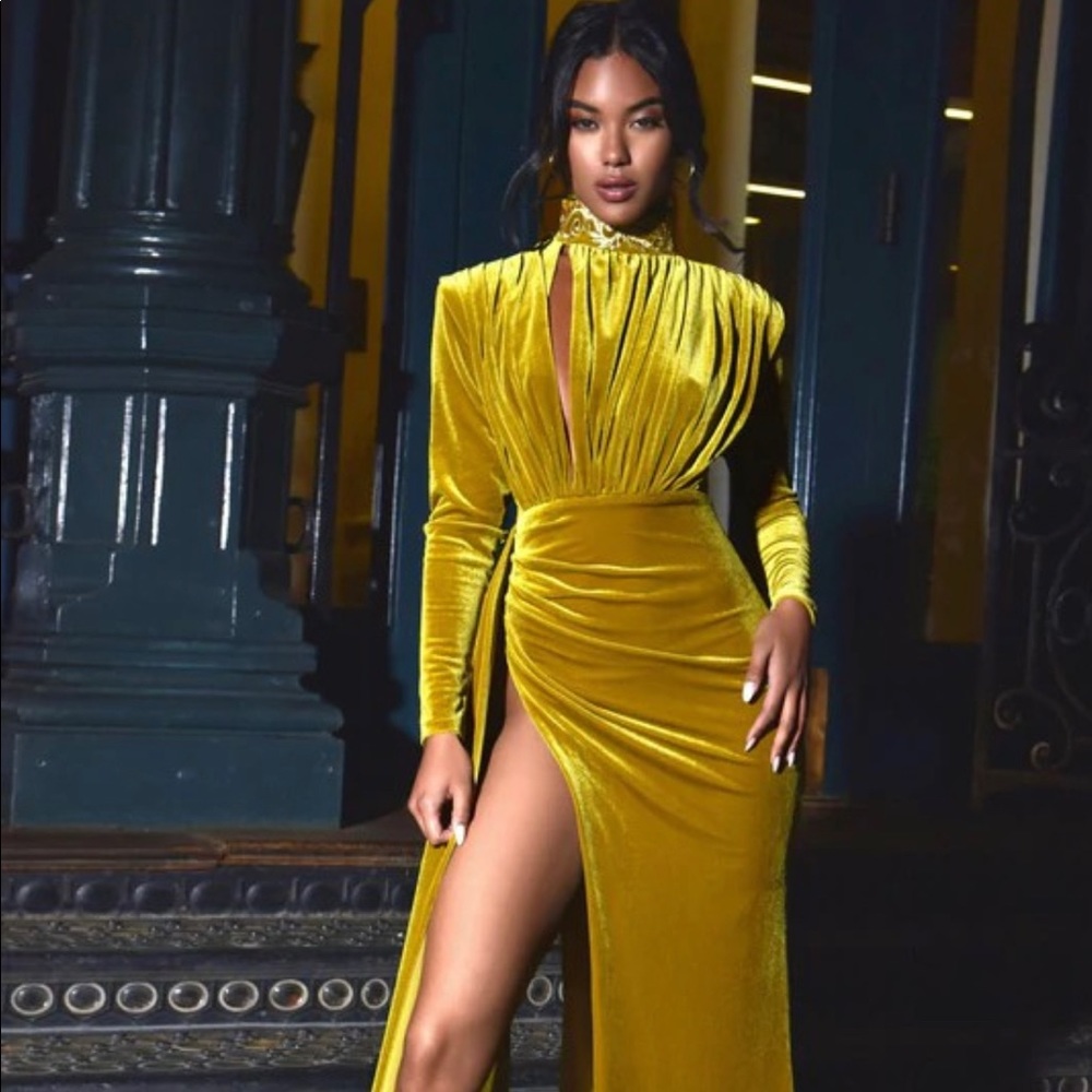 Zenaida Gold Cutout High Slit Velvet Gown